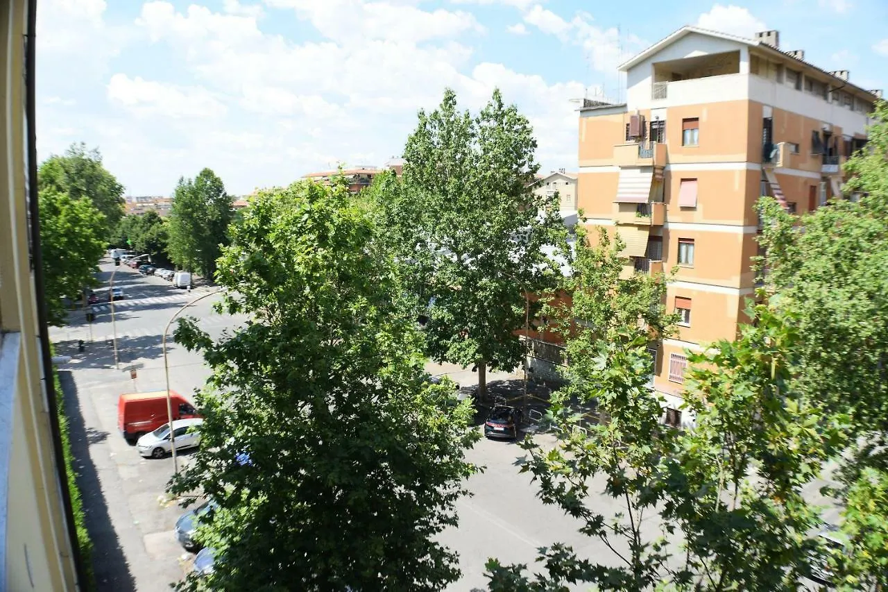 Holiday home Donna Lavinia A Cinecitta Apartment Rome Italy